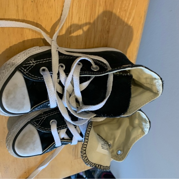 Converse high top shoes - Picture 3 of 5